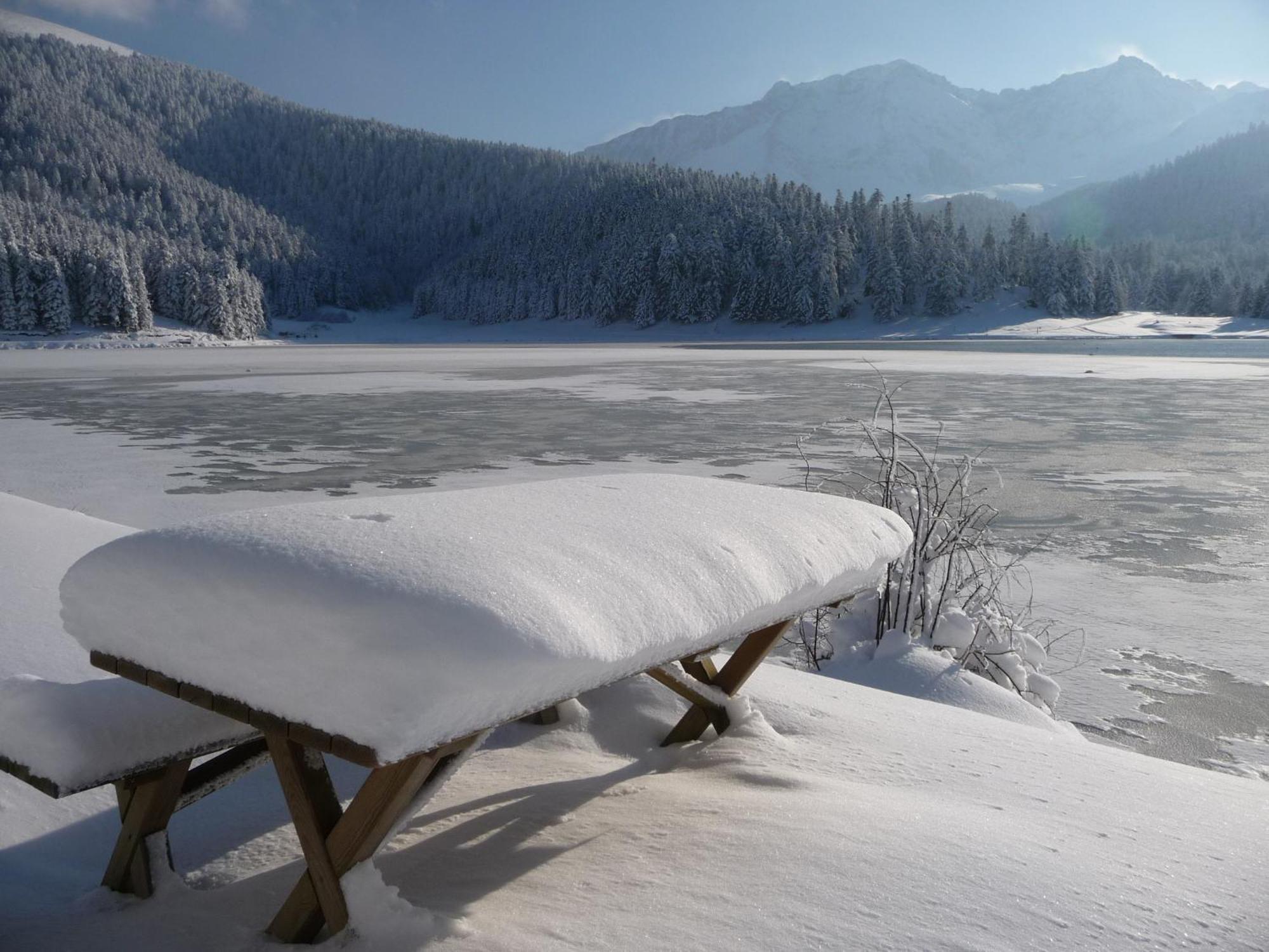 Auberge La Bergerie Сант-Мари-де-Кампан Екстериор снимка
